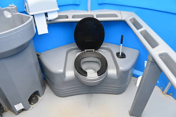 Best Portable restroom trailer rental  in Lesslie, SC